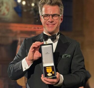 Conductor Jakub Hrůša Awarded the Medal of Merit by the President of the Czech Republic